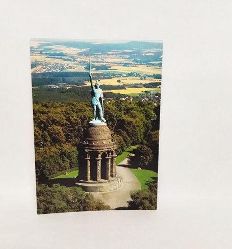AK- 827. Das Hermannsdenkmal bei Detmold.