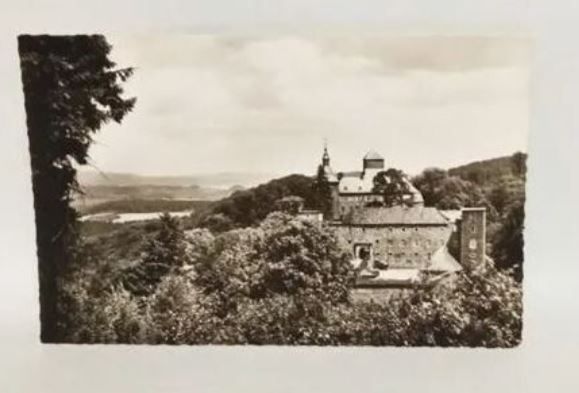 A-627-Attendorn im Sauerland.Burg Schnellenberg.