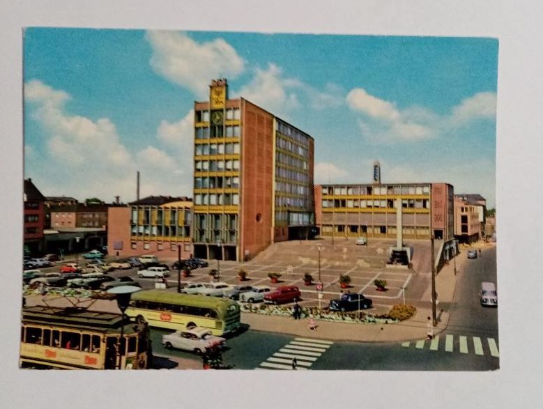 AK 372. Düren. Rathaus.