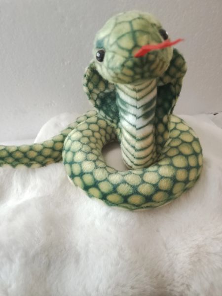 Grüne Cobra Plüsch