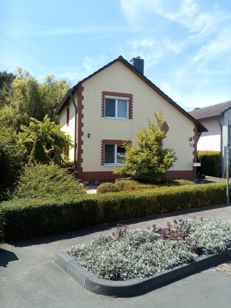 Privatverkauf von freistehendem Einfamilienhaus in Weilerswist( Groß-Vernich)