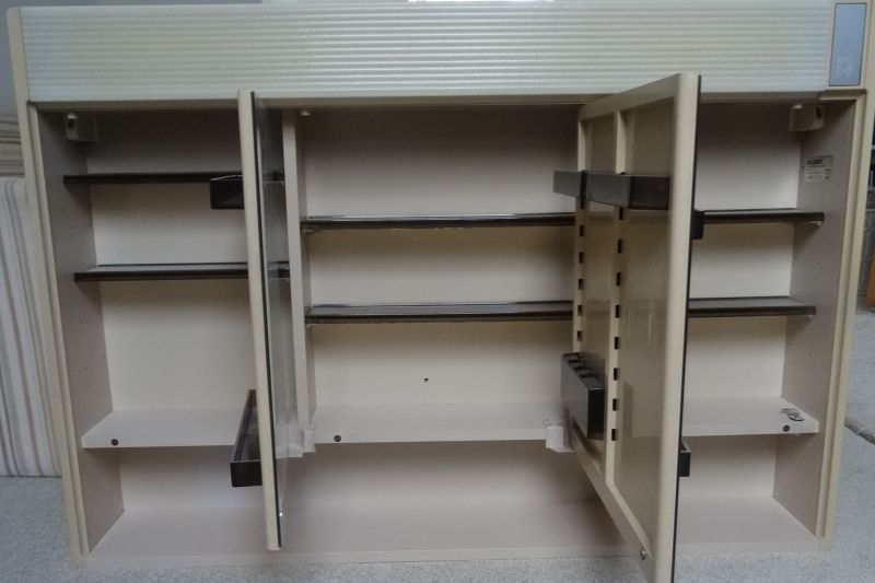 Alibert Spiegel - Hänge - Schrank